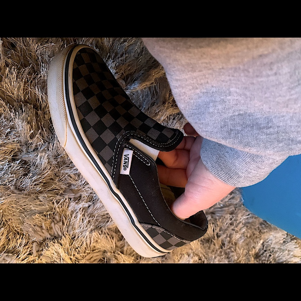 Black and grey checkered vans boys size 2 - Picture 8 of 10